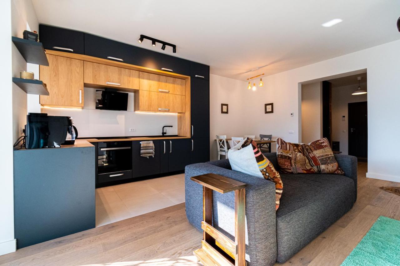 Mirador Bohemian Apt With Views Over Old Town And Tampa Mountain, Near Poiana Brasov Exterior photo